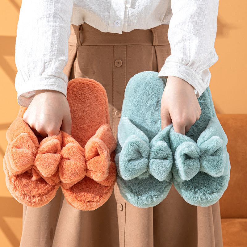 Chaussons en Peluche avec Nœud